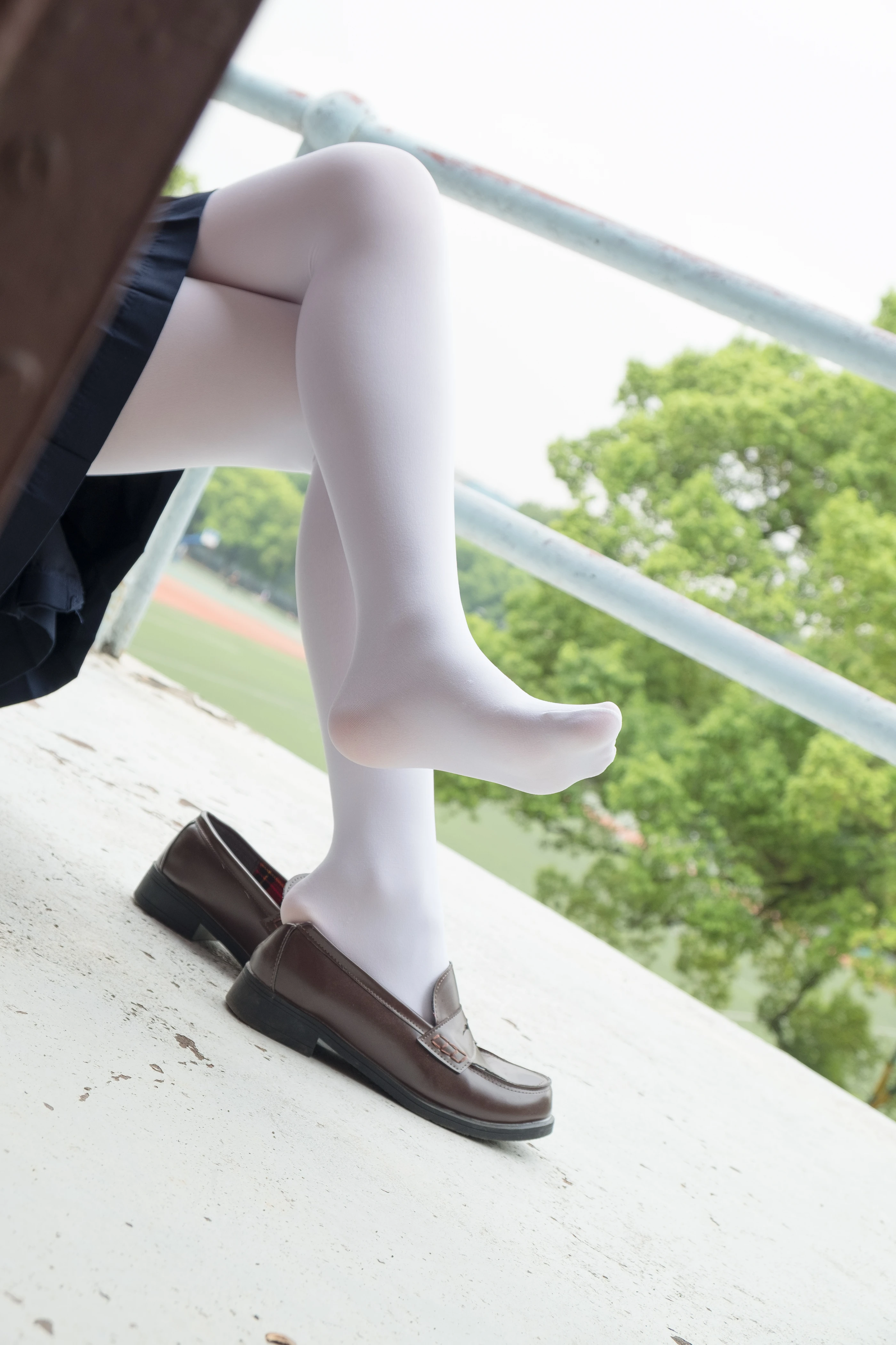 森萝财团 R15-034 [102P]插图6